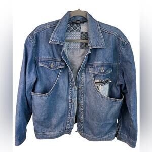 VTG 90’s Women’s Jean Jacket with Patchwork Interior Medium